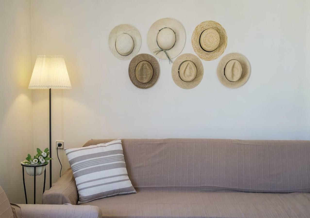 House Of Hats - Next To The Coast - Karavomylos Extérieur photo