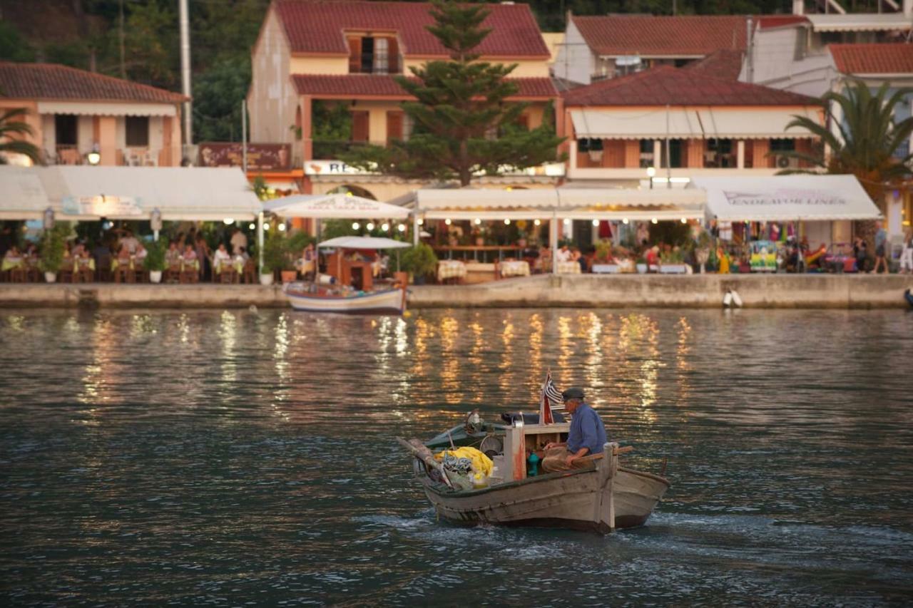 House Of Hats - Next To The Coast - Karavomylos Extérieur photo