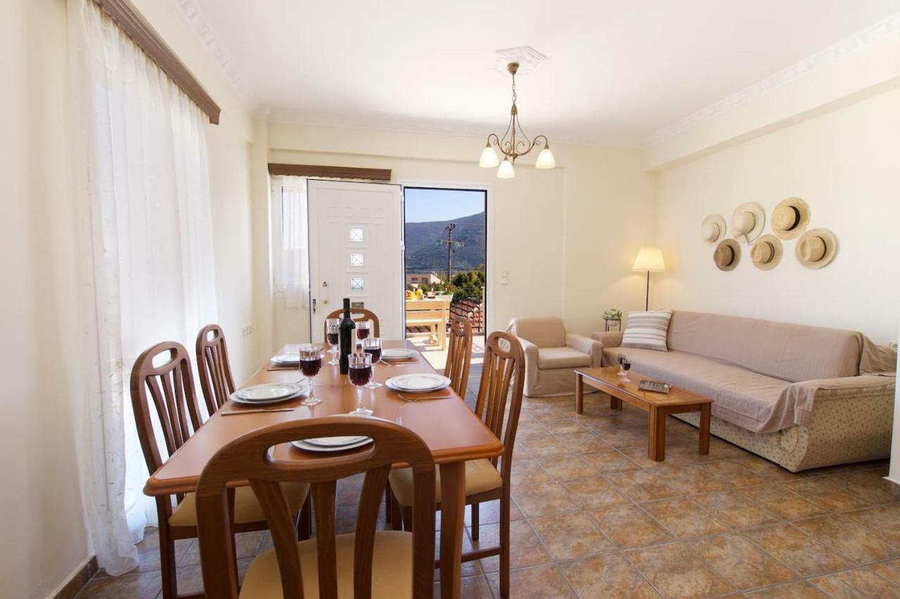 House Of Hats - Next To The Coast - Karavomylos Extérieur photo