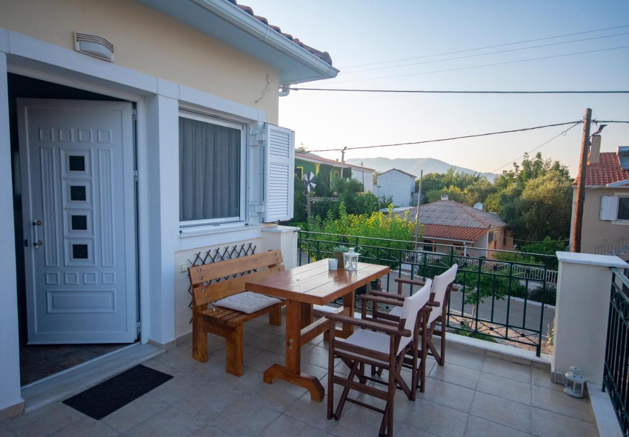 House Of Hats - Next To The Coast - Karavomylos Extérieur photo